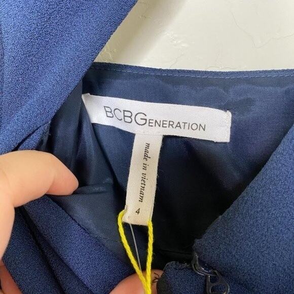 BCBGeneration NWT Dark Navy Square Neck Dress 4 - Picture 5 of 10